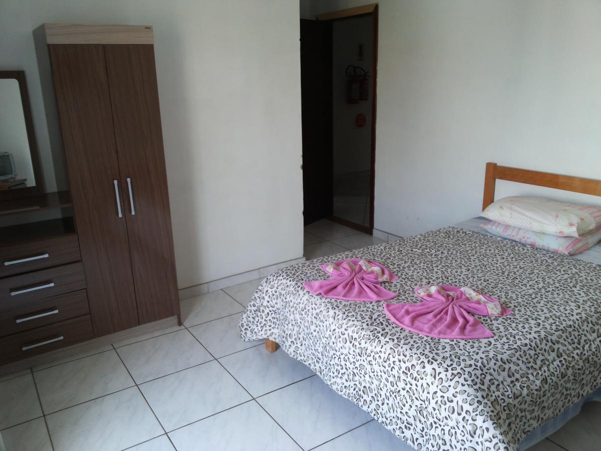 Hotel Pinotti Curitibanos Buitenkant foto